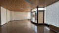 Blick Richtung Schaufenster