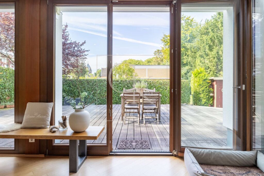 Blick auf die Terrasse