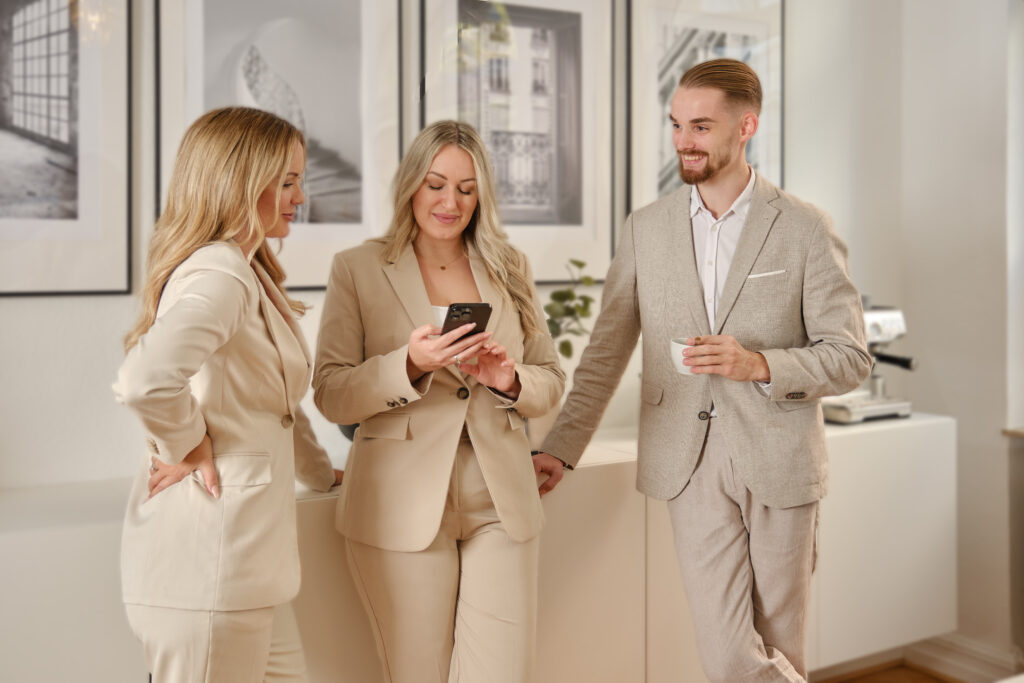 Das Team von Gk Immobilien | Beispielbild für Immobilienmakler Remagen